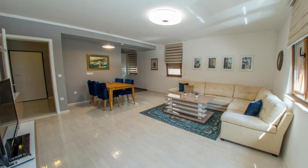 Apartment Light De Luxe - With Old Bridge View Mostar Zewnętrze zdjęcie